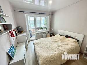 4-к квартира, вторичка, 68м2, 1/9 этаж