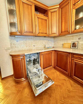 3-к квартира, вторичка, 118м2, 5/10 этаж