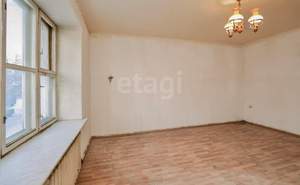 2-к квартира, вторичка, 53м2, 1/4 этаж