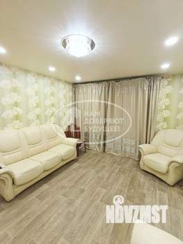 3-к квартира, вторичка, 60м2, 1/10 этаж