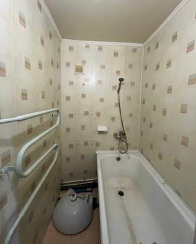 2-к квартира, вторичка, 39м2, 5/5 этаж