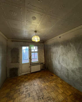 3-к квартира, вторичка, 54м2, 6/9 этаж