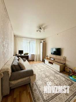 2-к квартира, вторичка, 43м2, 1/9 этаж