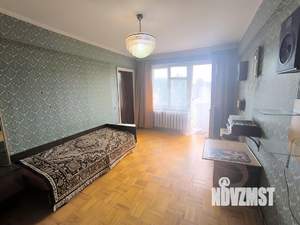4-к квартира, вторичка, 60м2, 5/5 этаж