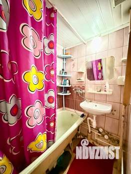 2-к квартира, вторичка, 43м2, 1/9 этаж