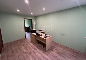 4-к квартира, вторичка, 80м2, 1/9 этаж