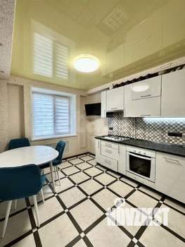 2-к квартира, вторичка, 55м2, 1/9 этаж