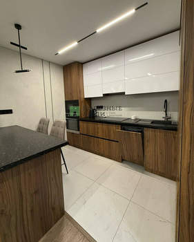 2-к квартира, вторичка, 57м2, 8/10 этаж