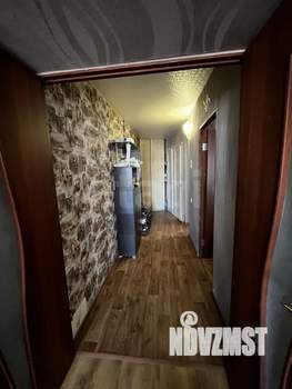 3-к квартира, вторичка, 58м2, 1/9 этаж