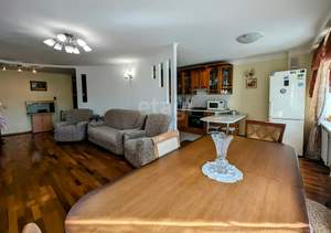 4-к квартира, вторичка, 130м2, 6/9 этаж