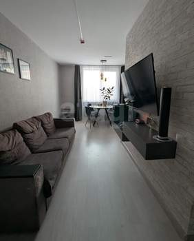 2-к квартира, вторичка, 57м2, 7/18 этаж