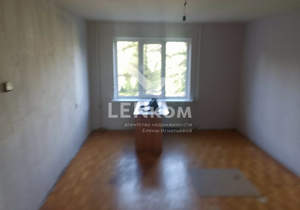 3-к квартира, вторичка, 54м2, 3/9 этаж