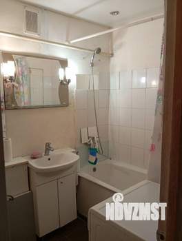 2-к квартира, вторичка, 45м2, 1/9 этаж