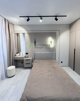 4-к квартира, вторичка, 82м2, 12/17 этаж