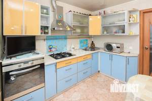 3-к квартира, вторичка, 65м2, 6/10 этаж