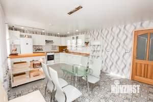 4-к квартира, вторичка, 133м2, 10/10 этаж