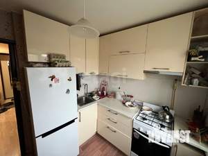 2-к квартира, вторичка, 42м2, 3/3 этаж