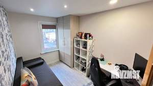 4-к квартира, вторичка, 79м2, 3/9 этаж
