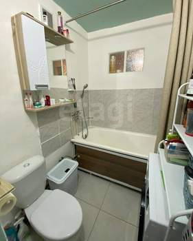 2-к квартира, вторичка, 45м2, 1/5 этаж