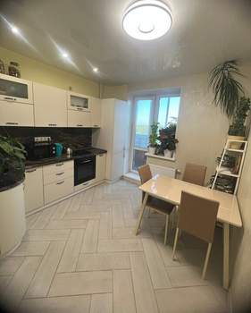 2-к квартира, вторичка, 56м2, 11/17 этаж