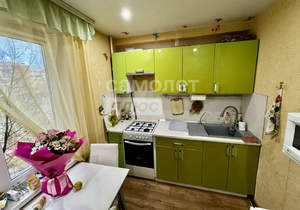 3-к квартира, вторичка, 54м2, 6/9 этаж