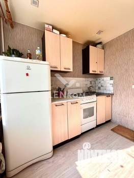 2-к квартира, вторичка, 45м2, 3/5 этаж