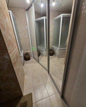 2-к квартира, вторичка, 63м2, 8/12 этаж