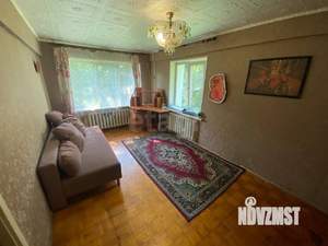 2-к квартира, вторичка, 42м2, 1/5 этаж