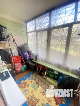 3-к квартира, вторичка, 55м2, 1/9 этаж