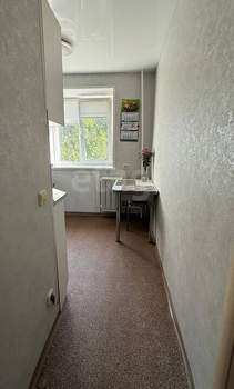 3-к квартира, вторичка, 58м2, 3/5 этаж