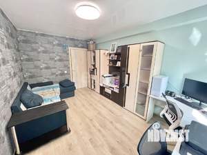 4-к квартира, вторичка, 68м2, 1/9 этаж