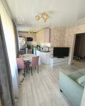 4-к квартира, вторичка, 62м2, 3/5 этаж