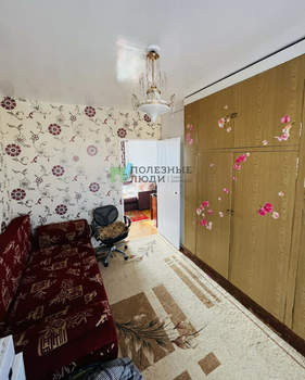 3-к квартира, вторичка, 53м2, 8/9 этаж