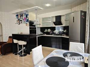 4-к квартира, вторичка, 74м2, 3/3 этаж