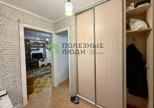 2-к квартира, вторичка, 49м2, 9/10 этаж