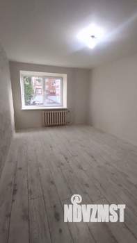 2-к квартира, вторичка, 59м2, 1/10 этаж