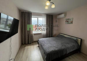 2-к квартира, вторичка, 42м2, 11/17 этаж