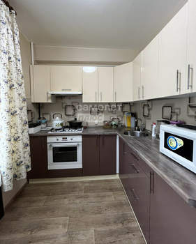 4-к квартира, вторичка, 68м2, 1/9 этаж