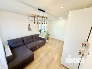 2-к квартира, вторичка, 54м2, 9/10 этаж