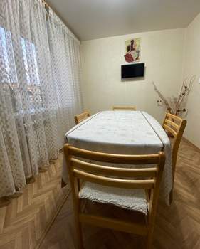 3-к квартира, вторичка, 81м2, 5/6 этаж