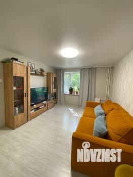 3-к квартира, вторичка, 56м2, 1/9 этаж