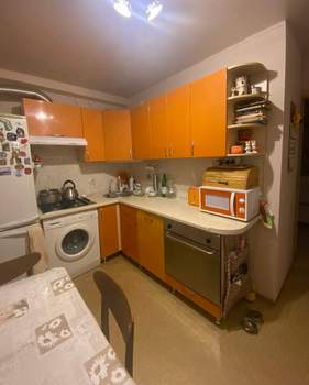 4-к квартира, вторичка, 69м2, 3/9 этаж