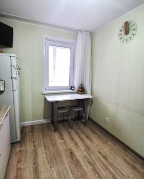 2-к квартира, вторичка, 56м2, 3/18 этаж