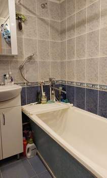 4-к квартира, вторичка, 69м2, 3/9 этаж