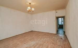 2-к квартира, вторичка, 53м2, 1/4 этаж