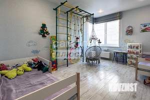 4-к квартира, вторичка, 68м2, 12/17 этаж