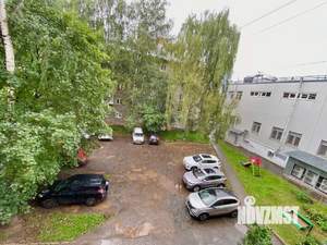 3-к квартира, вторичка, 58м2, 3/5 этаж
