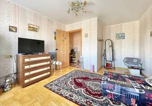 3-к квартира, вторичка, 55м2, 8/9 этаж
