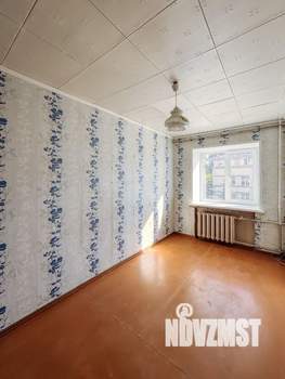 3-к квартира, вторичка, 58м2, 2/5 этаж