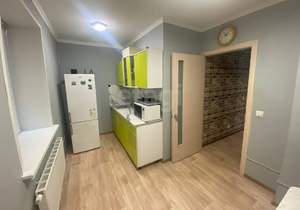 2-к квартира, вторичка, 56м2, 1/18 этаж